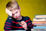 „Tot mai mulți copii preşcolari şi şcolari mici sunt irascibili, furioşi şi adesea sfidează regulile impuse de adulţi” „Tot mai mulți copii preşcolari şi şcolari mici sunt irascibili, furioşi şi adesea sfidează regulile impuse de adulţi”